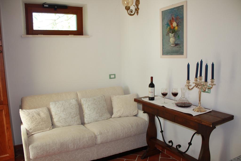 Ferienwohnung Casa Titty Serre Di Rapolano Zimmer foto